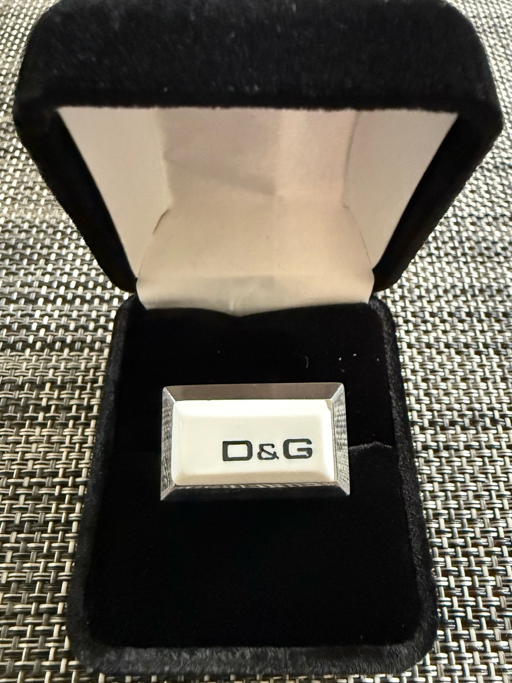 D&G White and Silver Rectangular Logo Men's Ring